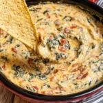Slow Cooker Queso Spinach Dip